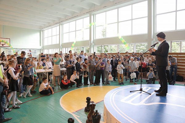 На соревнованиях «Белая ладья» в Новосибирске открыли специализированный шахматный класс