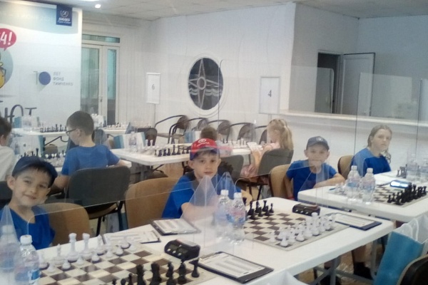 Куйбышевская школа вошла в десятку сильнейших на турнире в рамках проекта «Шахматы в школу»