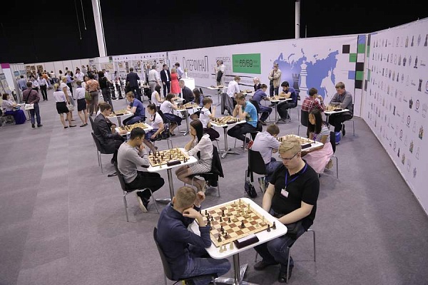 Победителем Кубка Губернатора Новосибирской области по быстрым шахматам стал студент НГУ Роман Кезин
