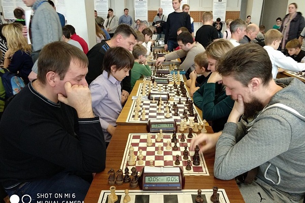 В Новосибирске впервые прошел День шахмат