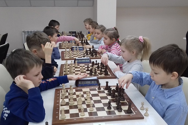 «Шахматный Новосибирск» по быстрым шахматам  25, 26 января, 1, 2 февраля